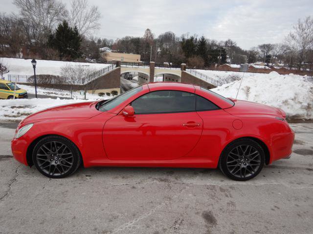Used 2004 Lexus SC 430 Convertible image 8