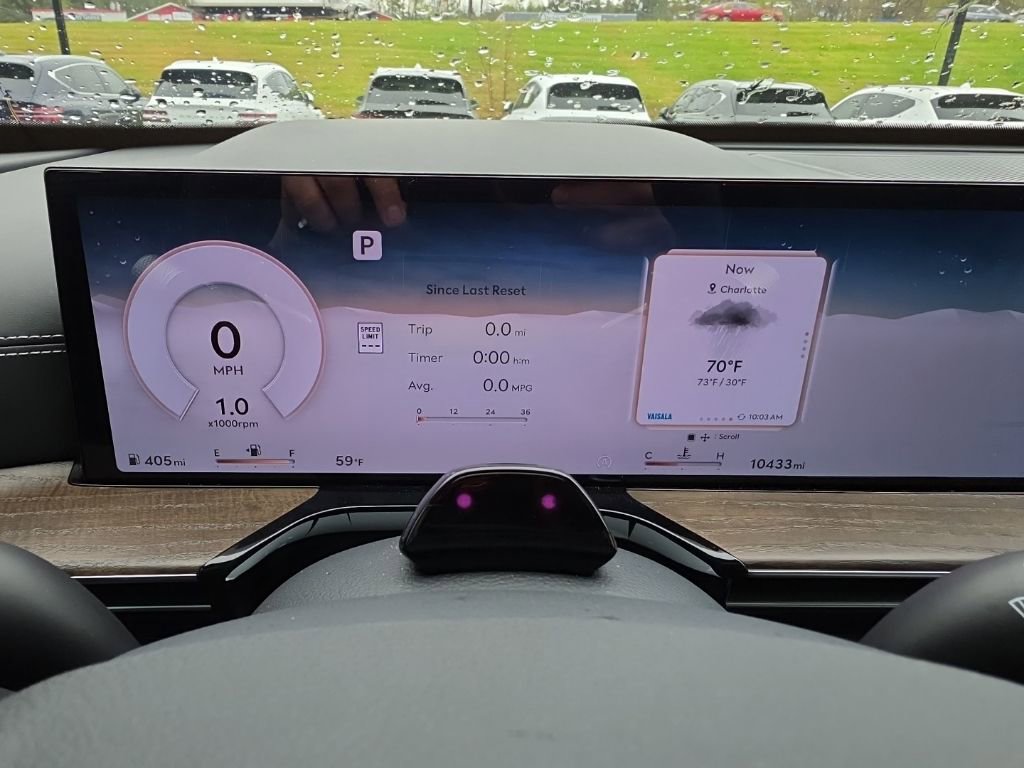 Used 2025 Genesis GV80 2.5T Select image 8