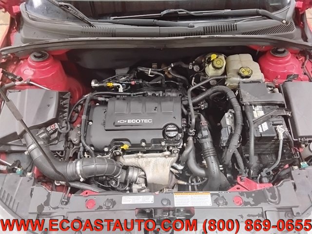 Used 2015 Chevrolet Cruze LT FWD image 9