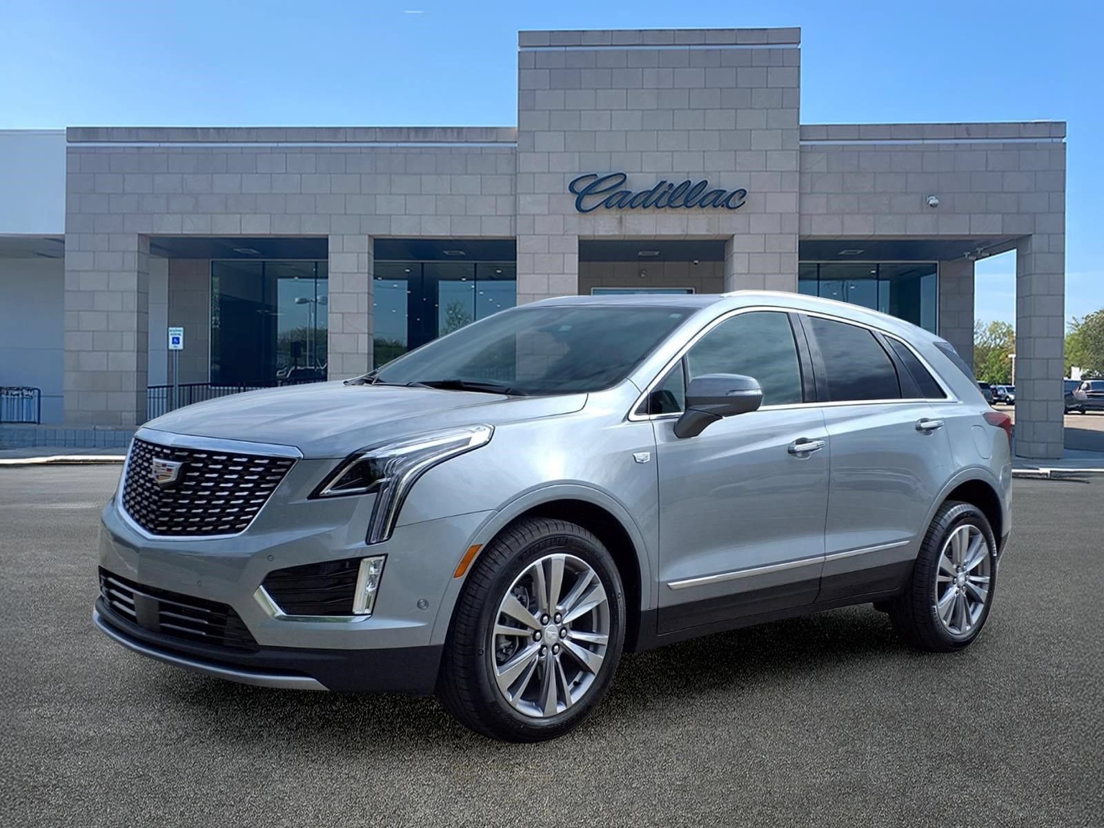 New 2026 Cadillac XT5 Premium Luxury w/ Driver Assist Package