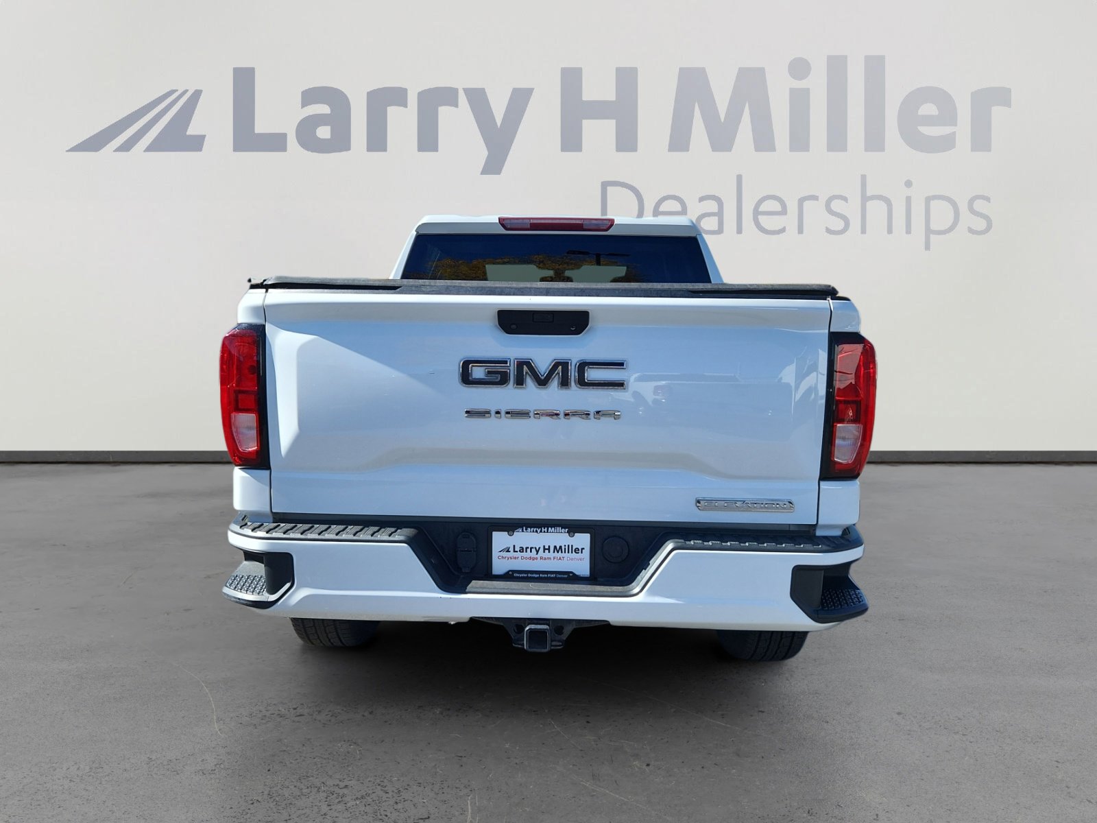 Used 2021 GMC Sierra 1500 Elevation image 4
