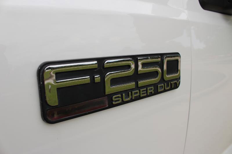 Used 2004 Ford F250 XLT AWD/4WD image 24