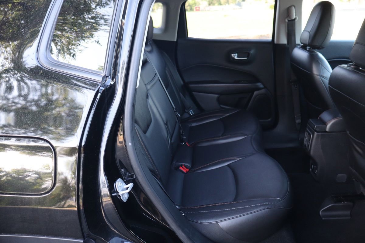 Used 2019 Jeep Compass Limited AWD/4WD image 21