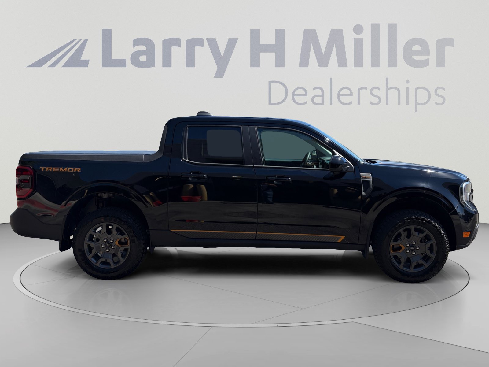 Used 2026 Ford Maverick Tremor AWD/4WD image 6