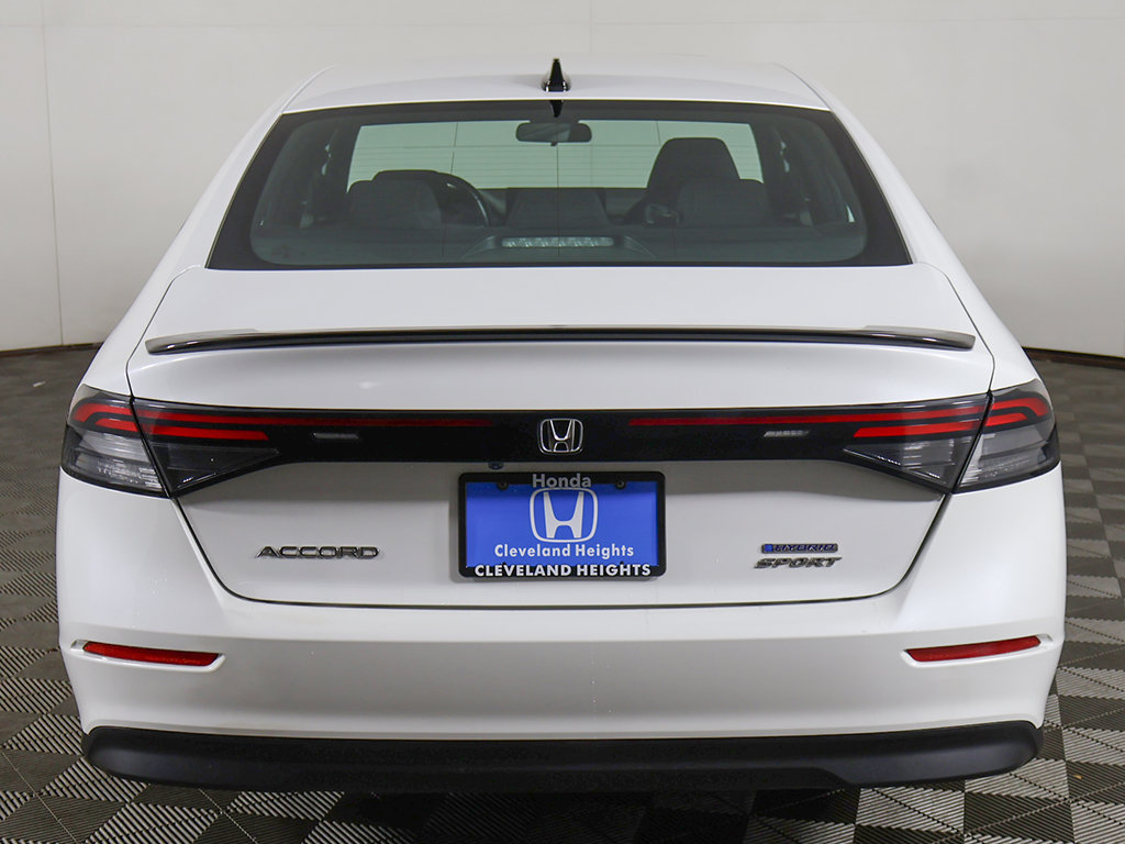 Used 2024 Honda Accord Sport image 11