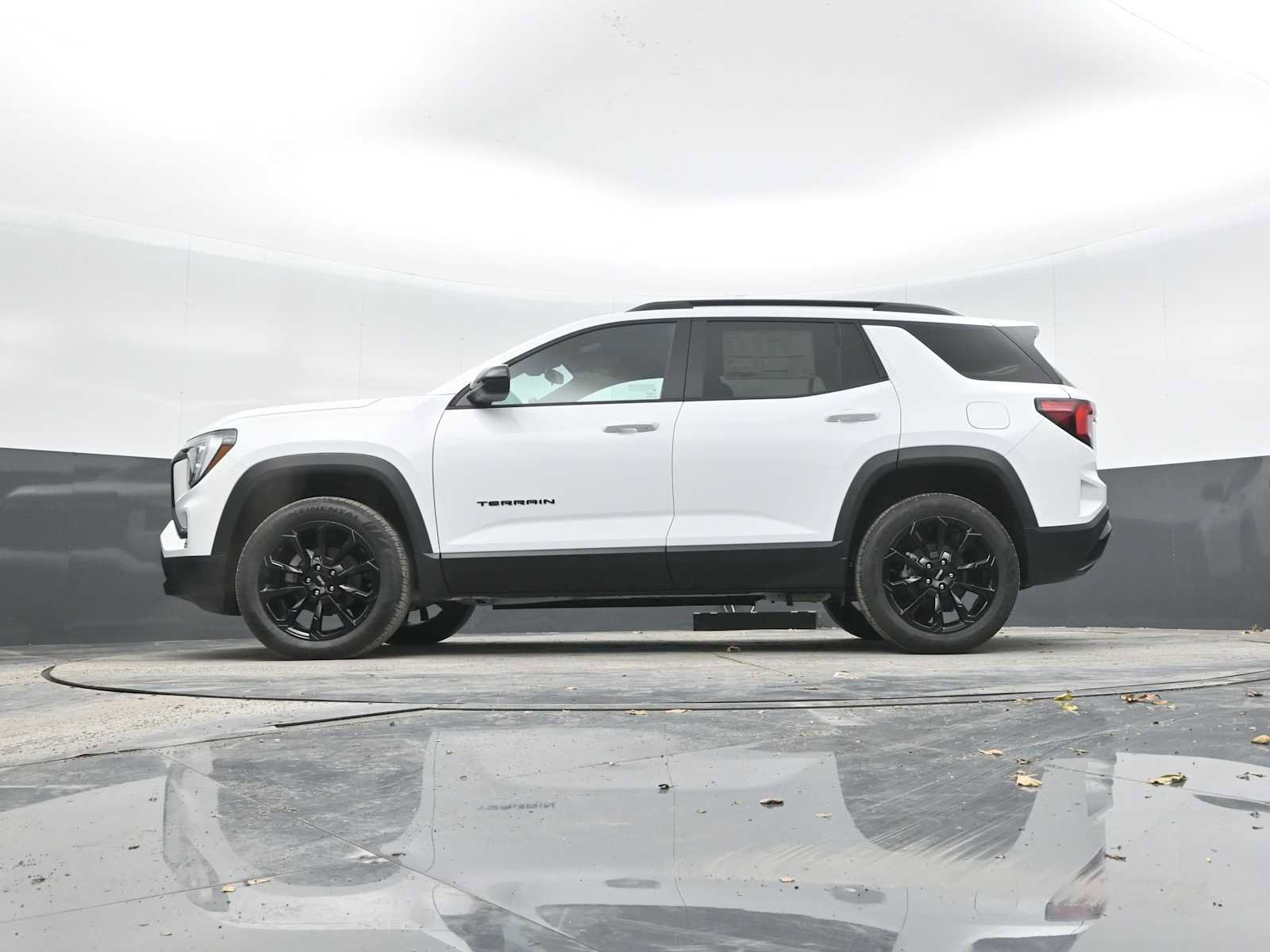 New 2026 GMC Terrain Elevation w/ Elevation Premium Package image 43