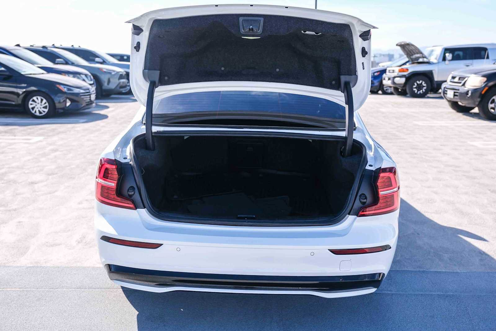 Used 2023 Volvo S60 B5 Plus w/ Climate Package FWD image 25