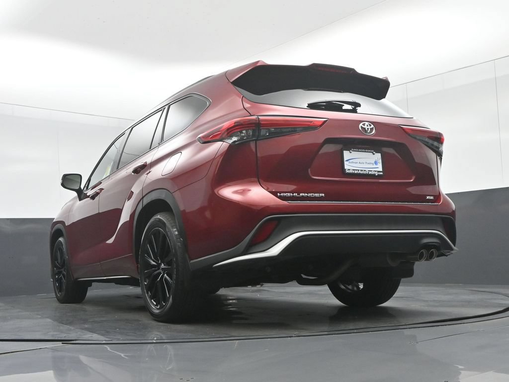 Used 2023 Toyota Highlander XSE FWD image 71