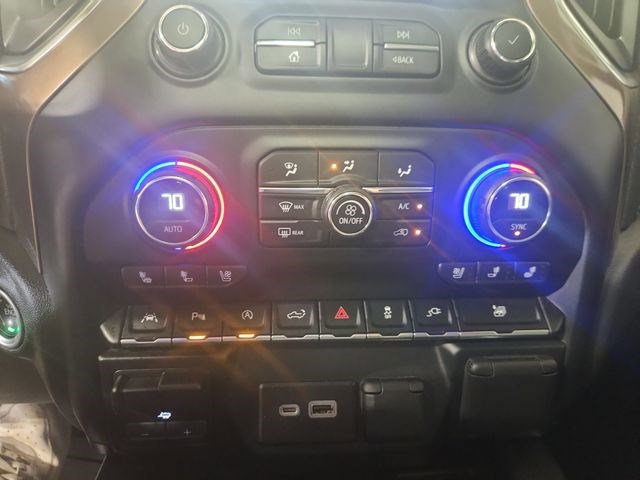 Used 2021 Chevrolet Silverado 1500 High Country w/ Technology Package image 18