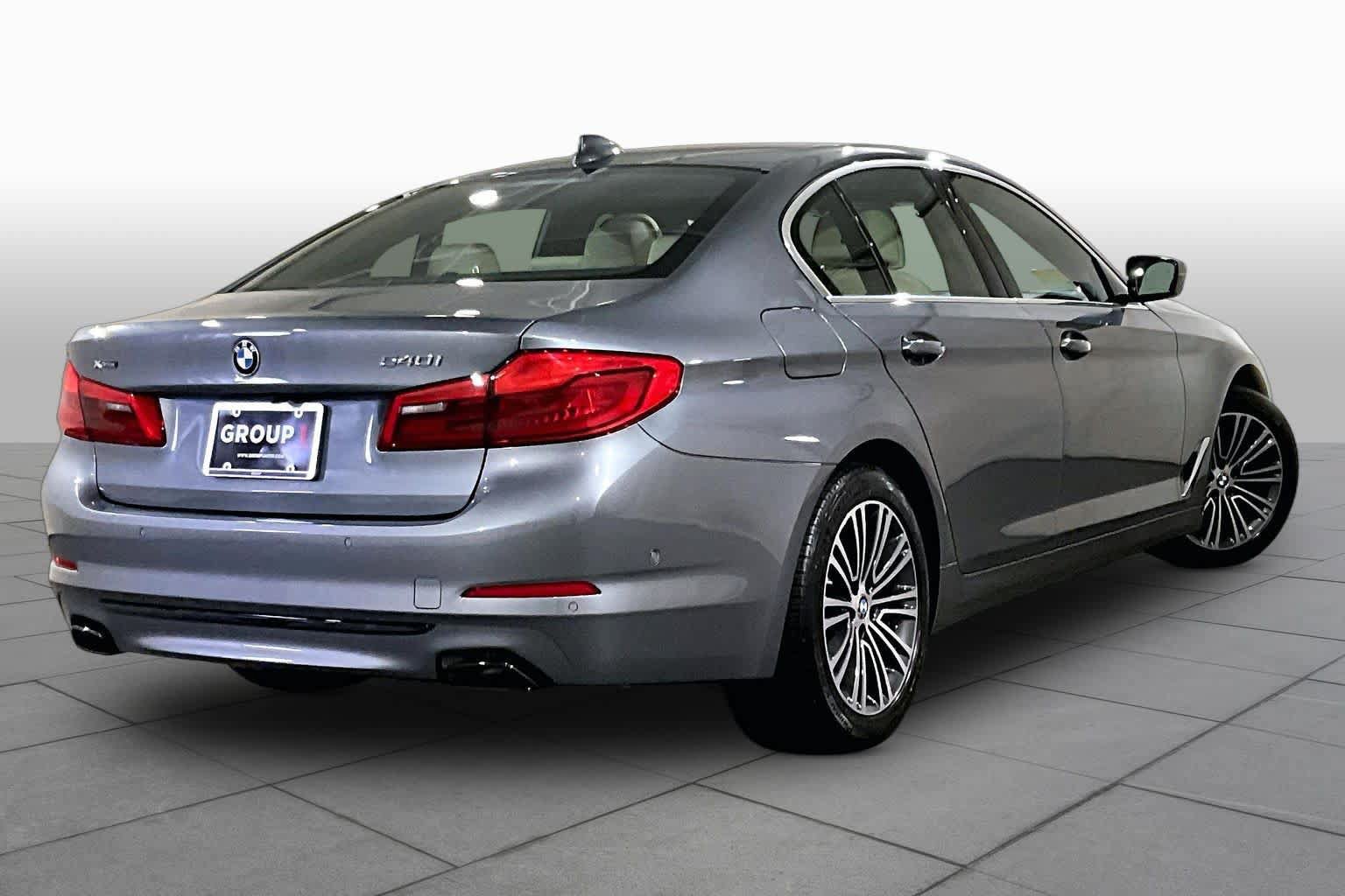 Used 2020 BMW 540i xDrive w/ Executive Package AWD/4WD image 12