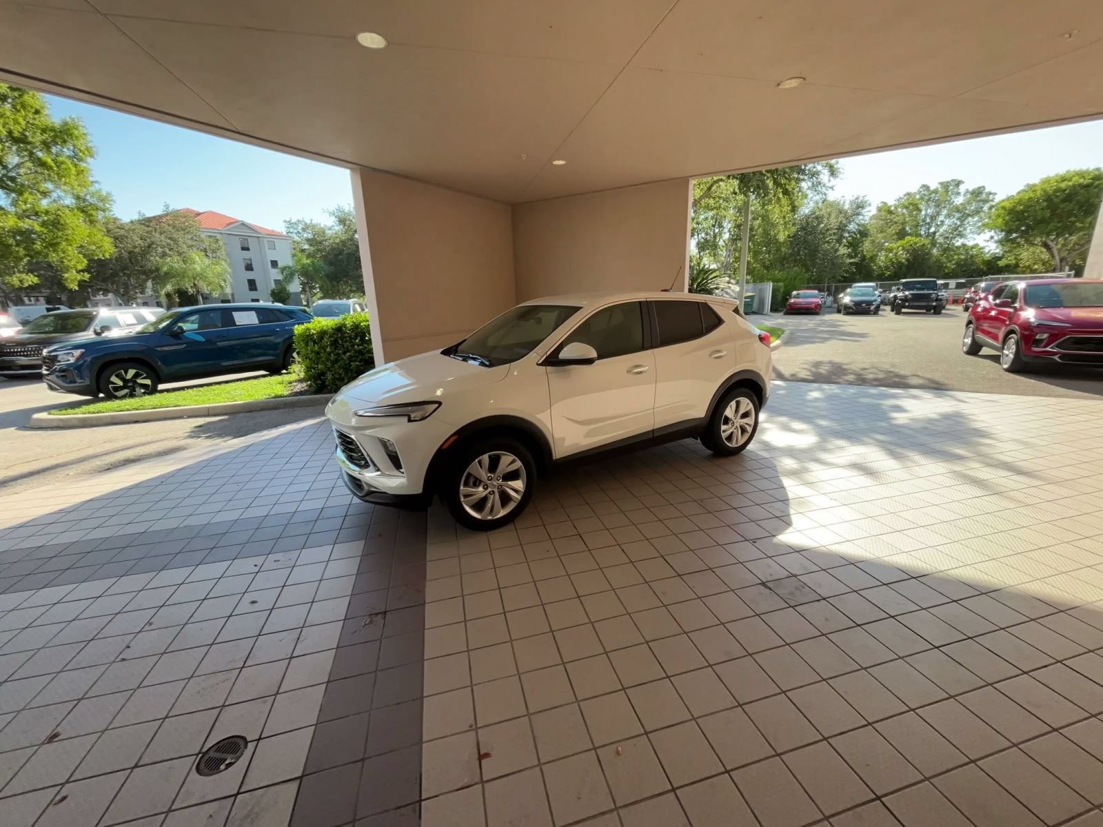 Used 2025 Buick Encore GX Preferred AWD/4WD image 7