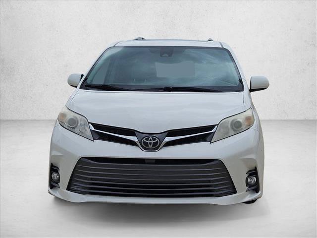 Used 2018 Toyota Sienna XLE FWD video 2