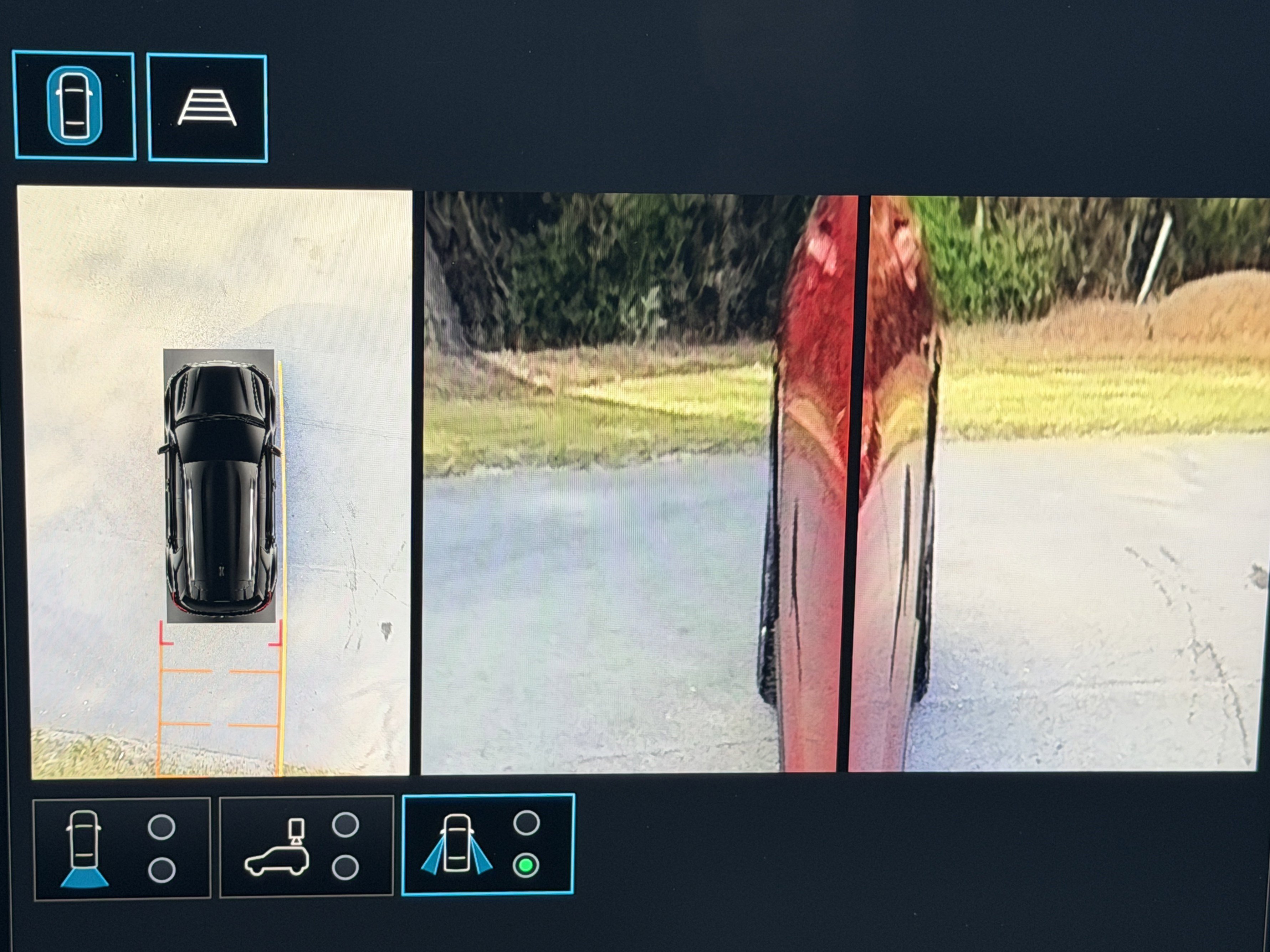 New 2026 GMC Terrain AT4 w/ Convenience Package III image 35