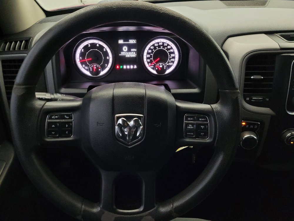 Used 2016 RAM 1500 Express RWD image 22