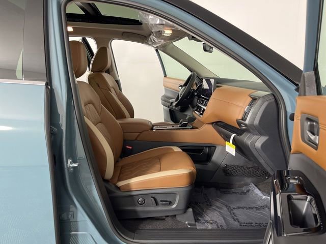New 2026 Nissan Pathfinder Platinum FWD image 41