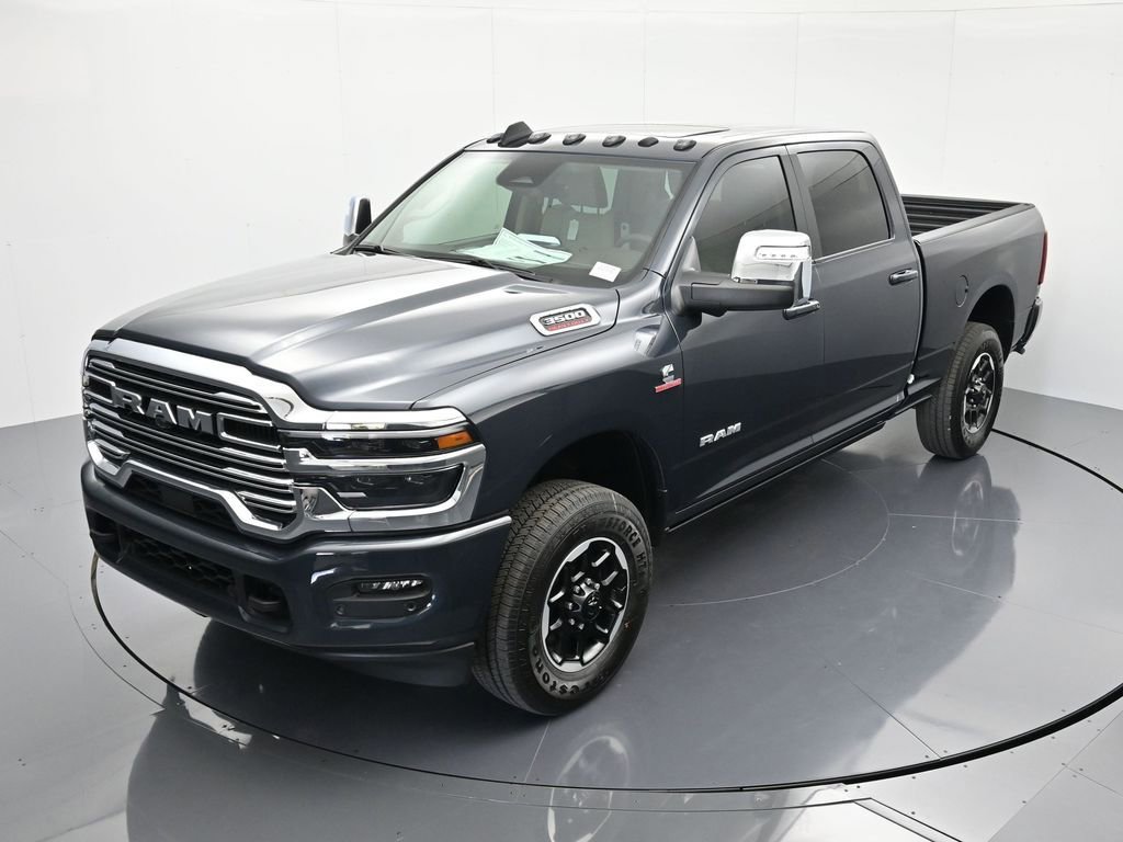 New 2026 RAM 3500 Laramie AWD/4WD image 30