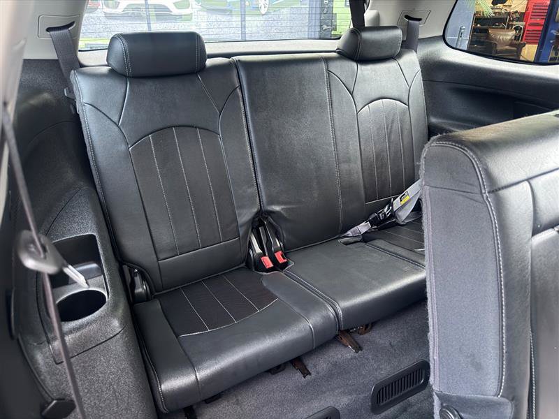 Used 2013 GMC Acadia Denali AWD/4WD image 20