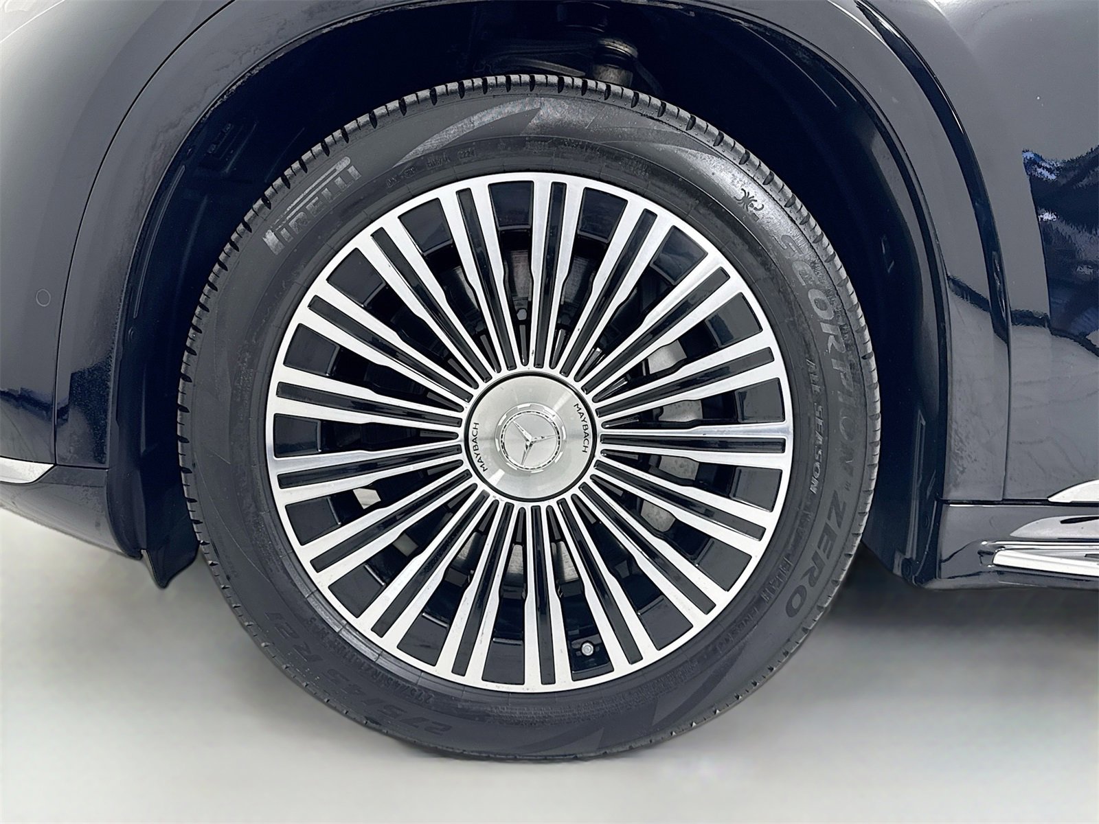 Used 2024 Mercedes-Benz Maybach EQS 680 Maybach EQS 680 image 9