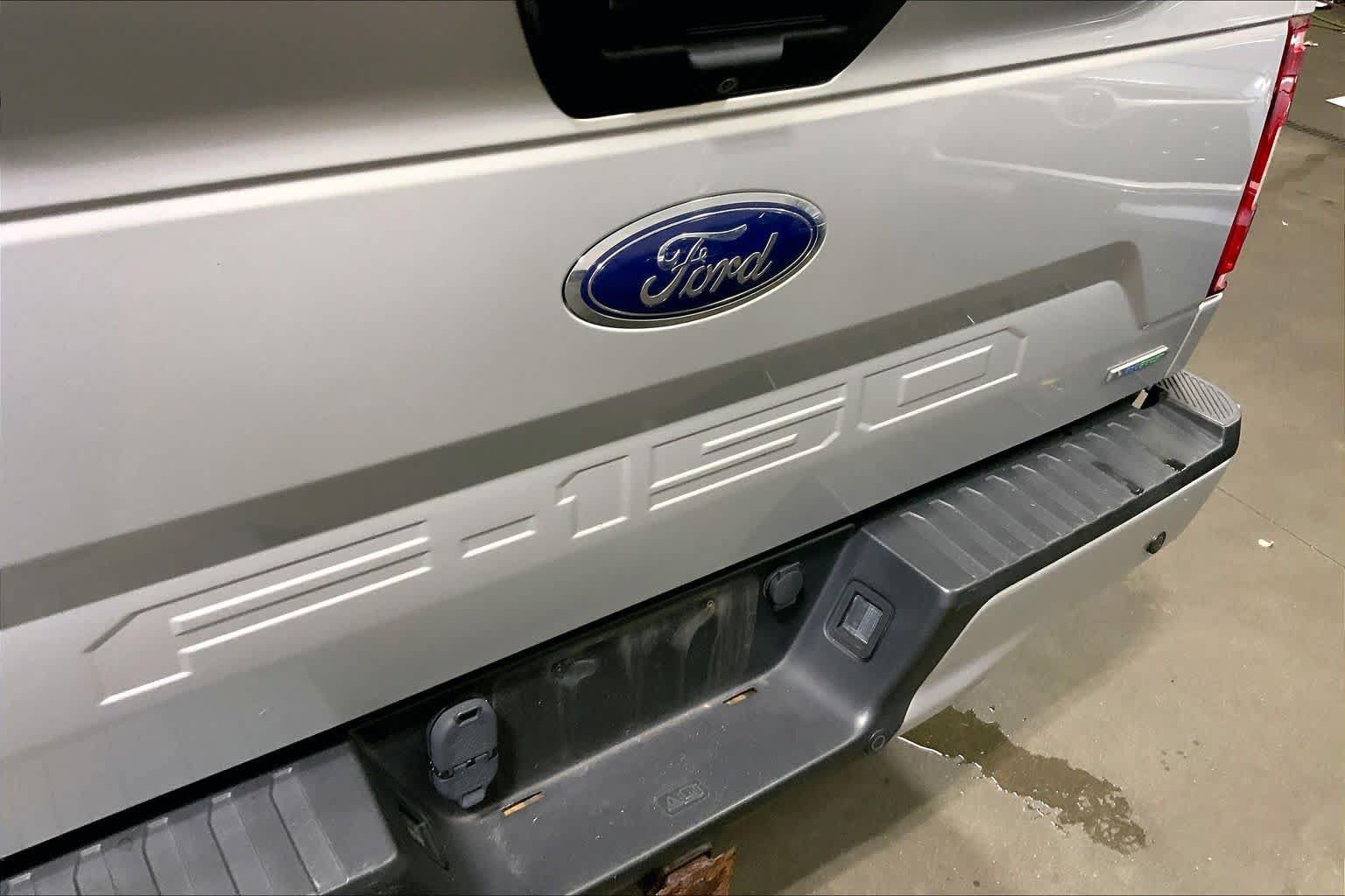 Used 2018 Ford F150 XL w/ Equipment Group 101A Mid AWD/4WD image 10