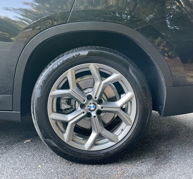 Used 2023 BMW X4 xDrive30i w/ Convenience Package image 7