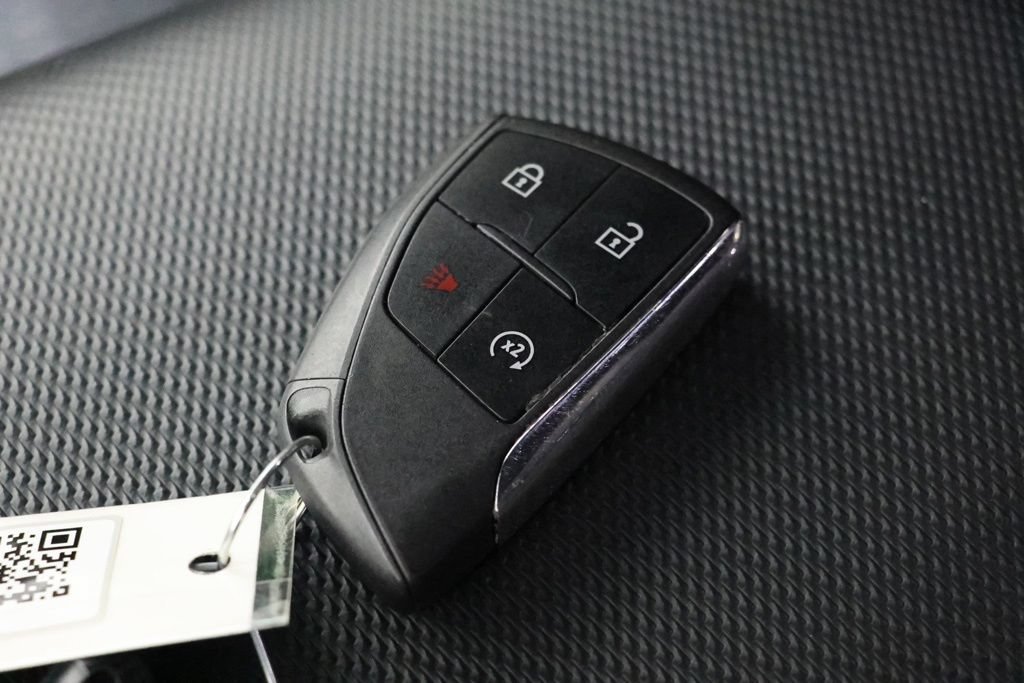 Used 2025 Chevrolet Equinox LT FWD image 34