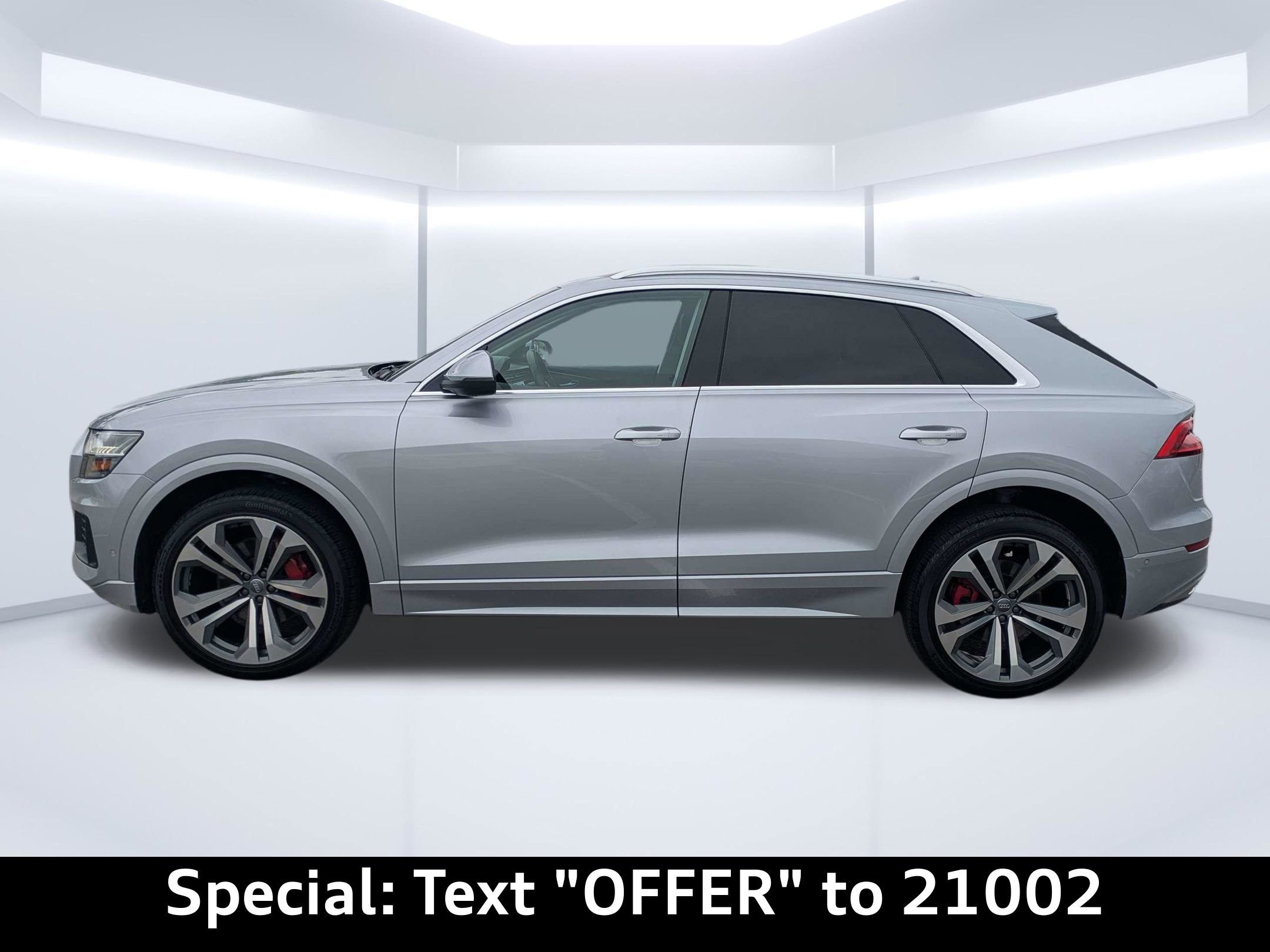 Used 2019 Audi Q8 Prestige w/ Luxury Package AWD/4WD image 7