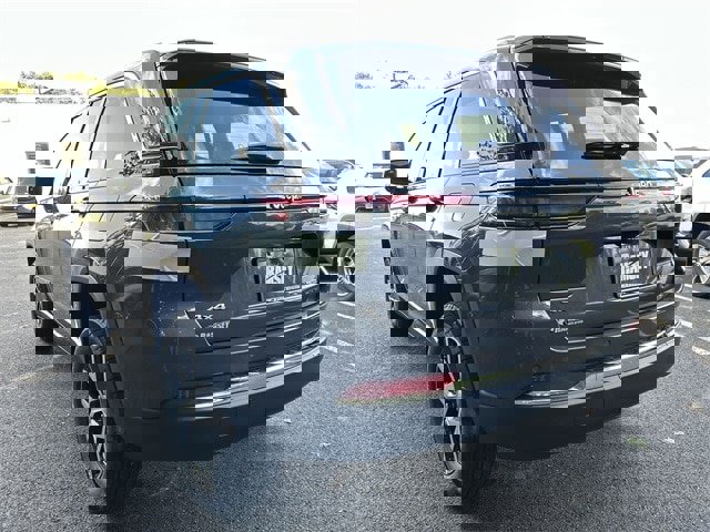 New 2025 Jeep Grand Cherokee Limited image 6