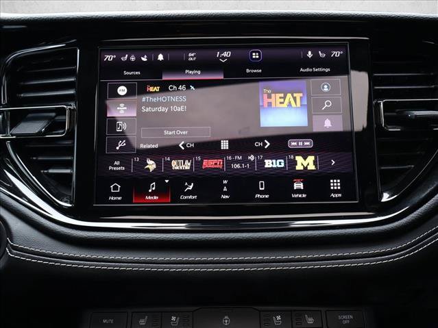 Used 2022 Dodge Durango SRT w/ Technology Group AWD/4WD image 17