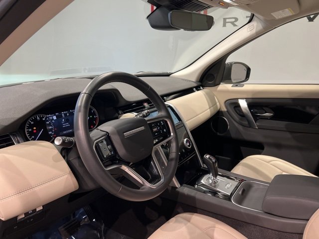 Used 2023 Land Rover Discovery Sport S image 17