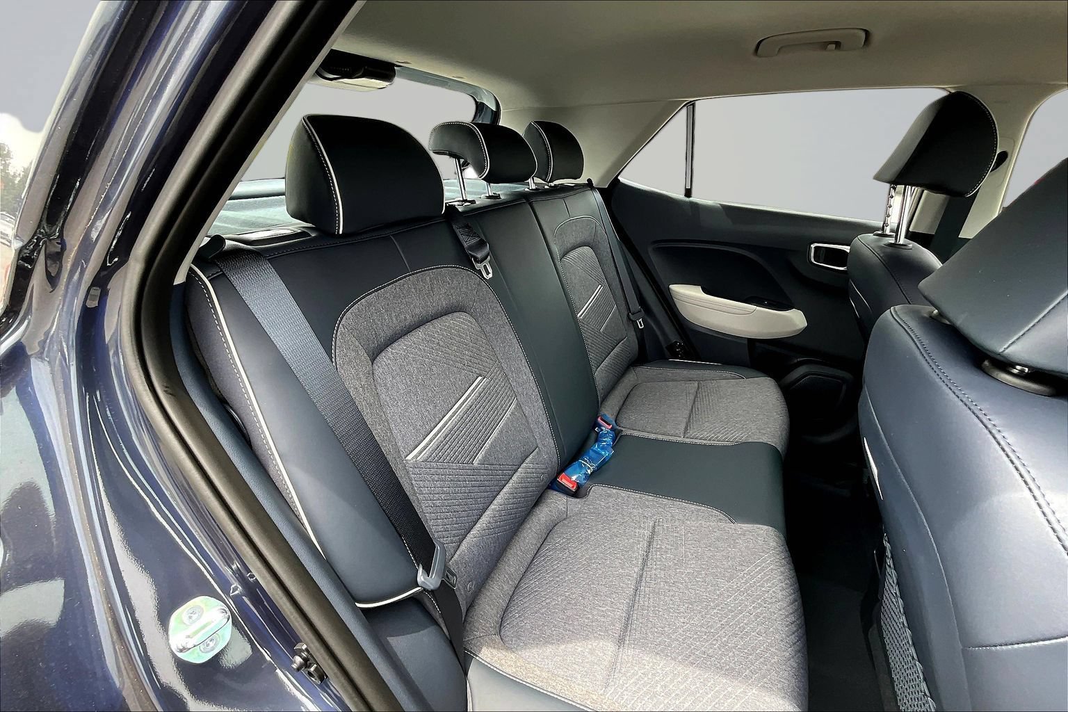 New 2026 Hyundai Venue SEL FWD image 12