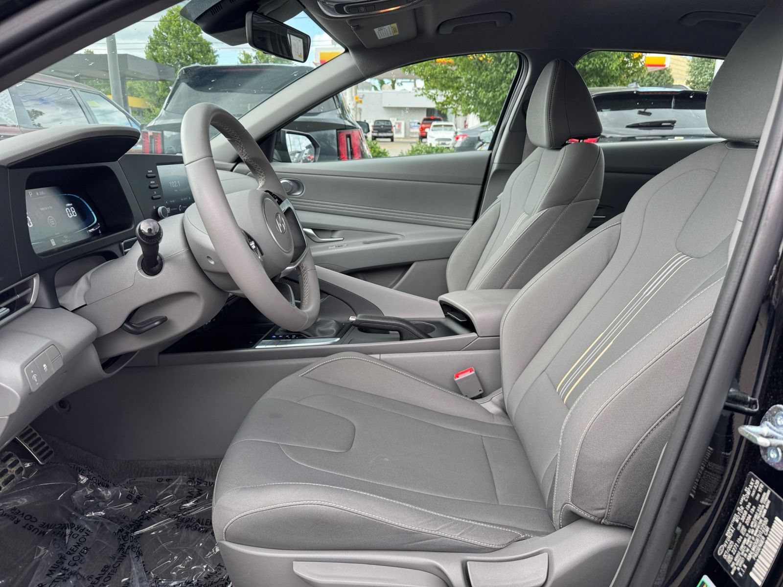 Used 2026 Hyundai Elantra Sport FWD image 25