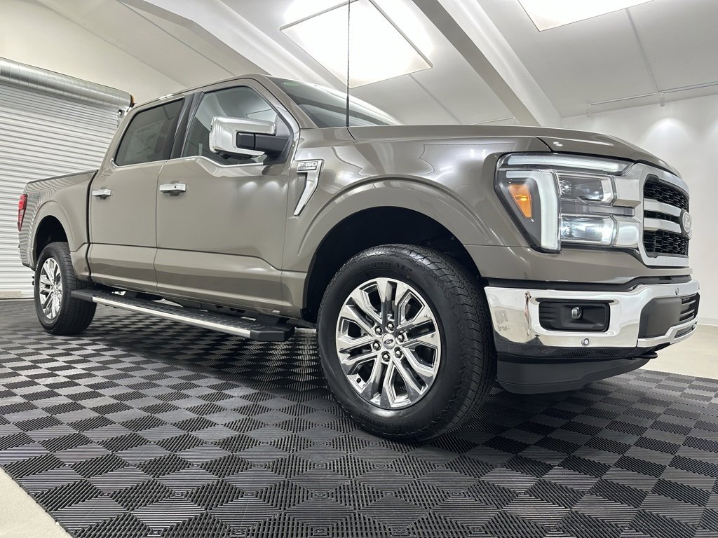 New 2025 Ford F150 Lariat w/ Equipment Group 501A Mid