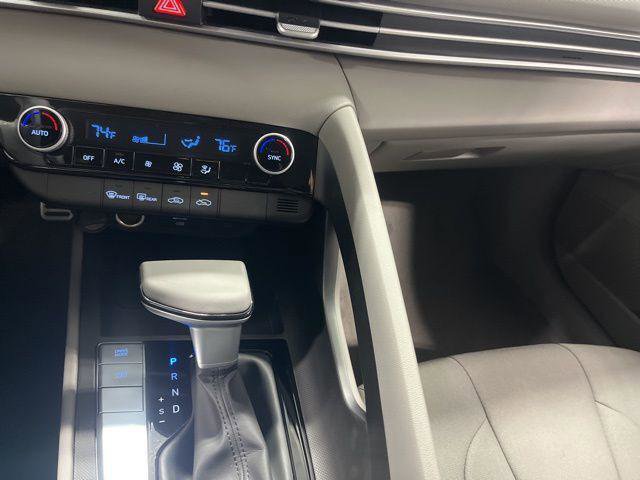 New 2026 Hyundai Elantra Sport w/ Cargo Package image 17