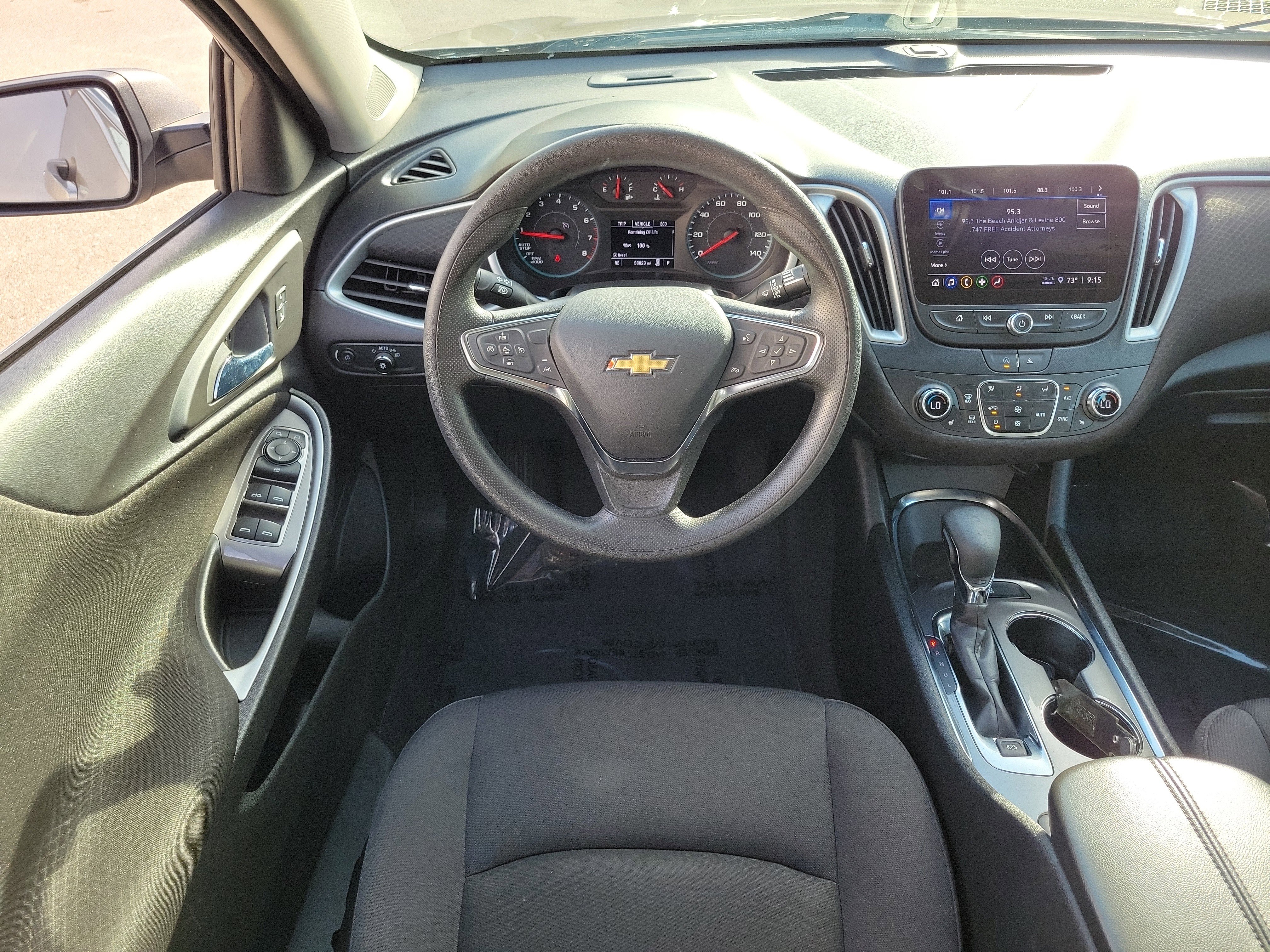 Used 2023 Chevrolet Malibu LT FWD image 17