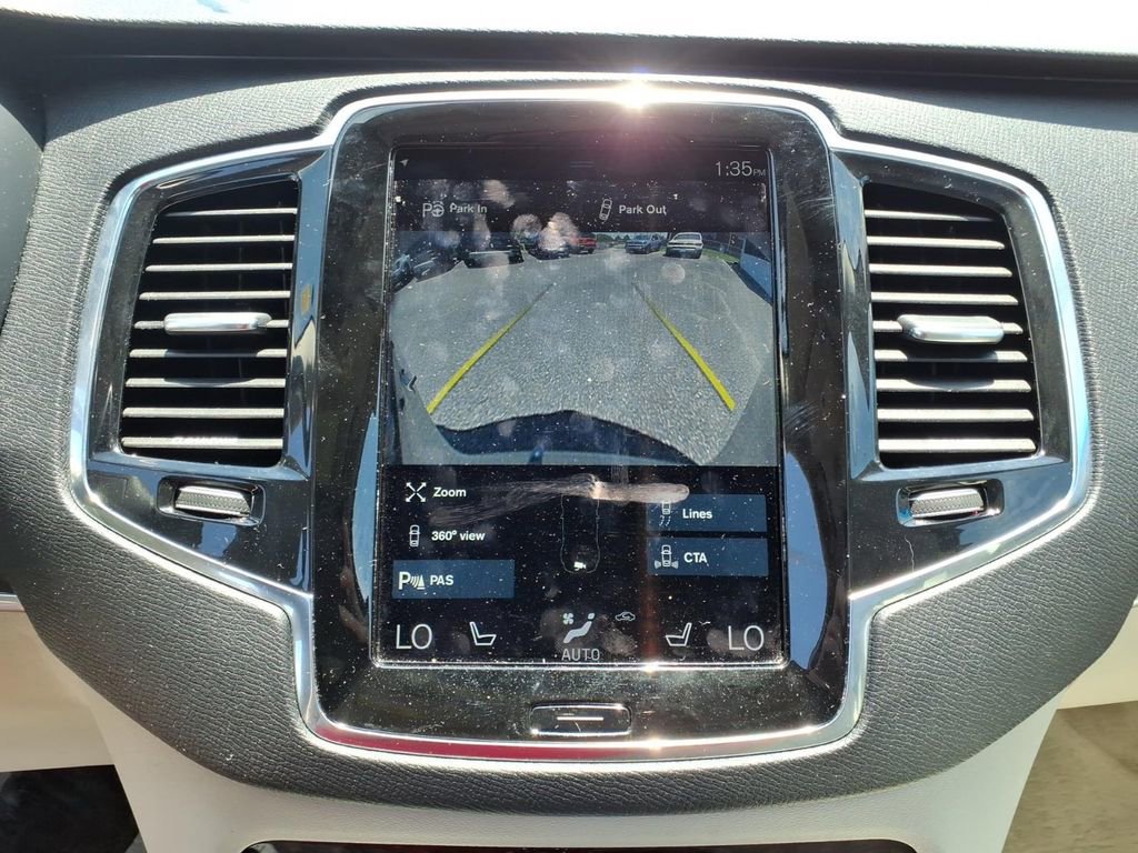 Used 2016 Volvo XC90 T6 Momentum w/ Momentum Plus Package AWD/4WD image 14