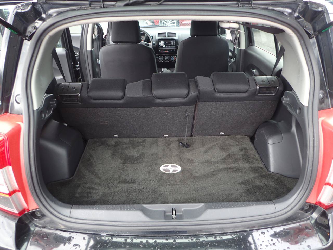Used 2010 Scion xD FWD image 11