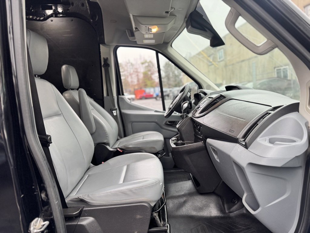 Used 2018 Ford Transit 250 148 Medium Roof image 11