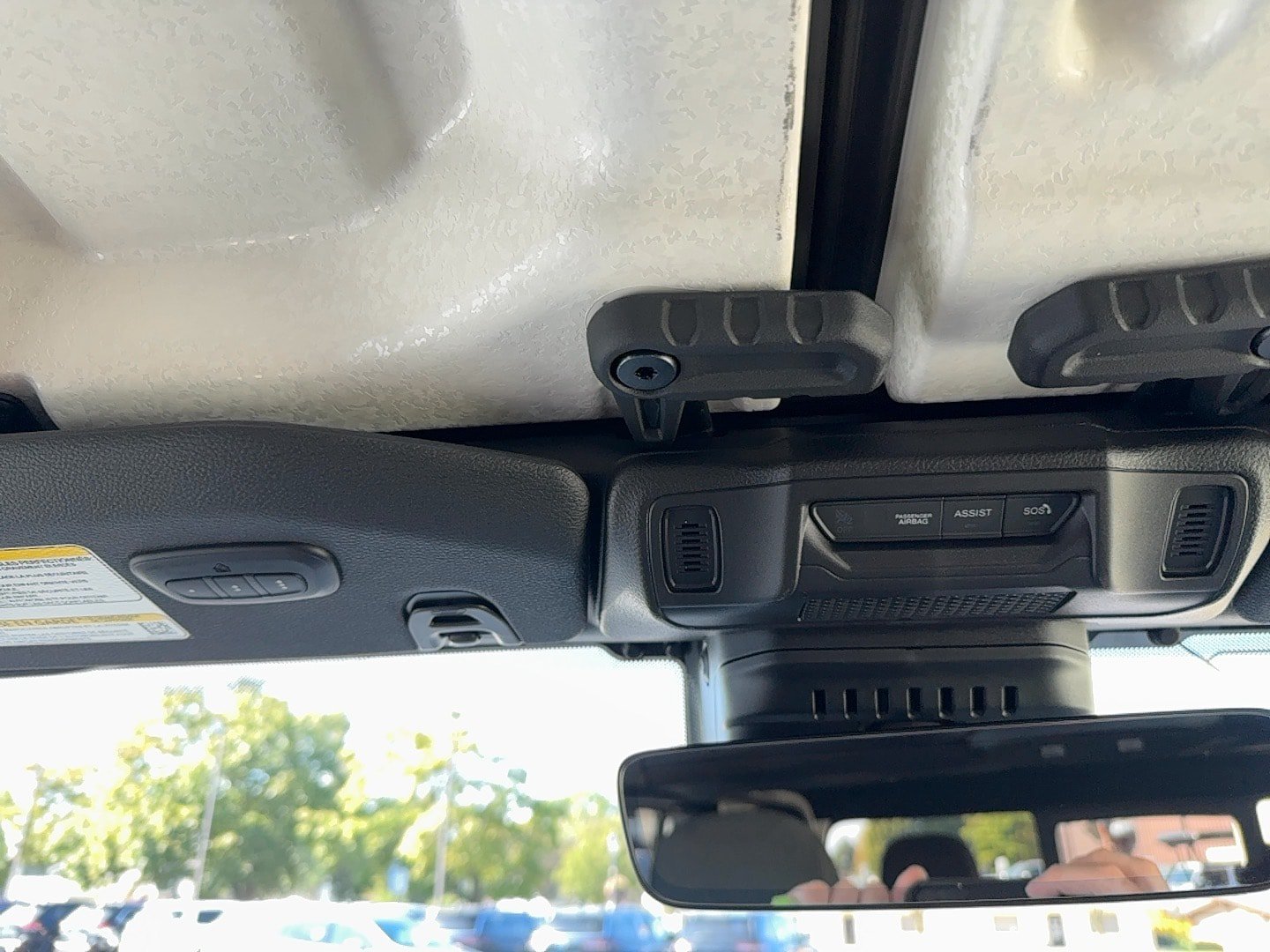 New 2025 Jeep Gladiator Sport AWD/4WD image 28