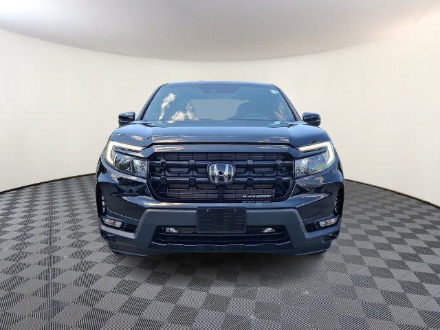 Used 2025 Honda Ridgeline Black Edition image 2