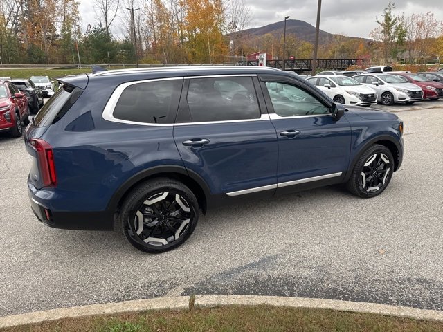 Used 2025 Kia Telluride S image 25