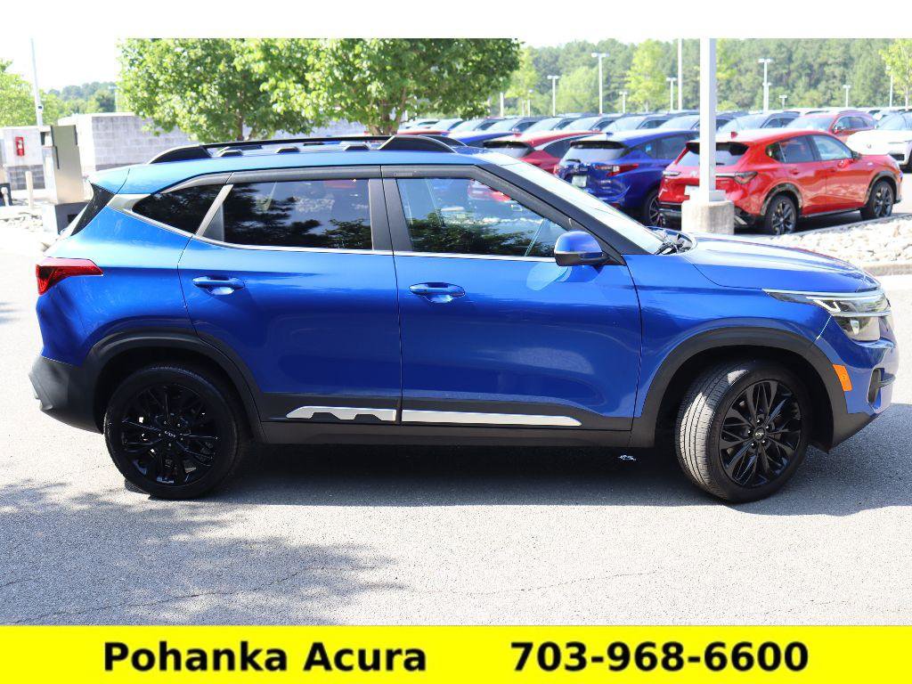 Used 2022 Kia Seltos Nightfall Edition image 8