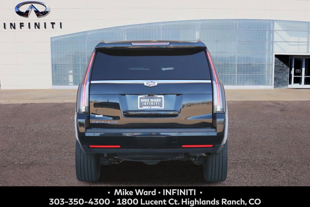 Used 2019 Cadillac Escalade Luxury image 4