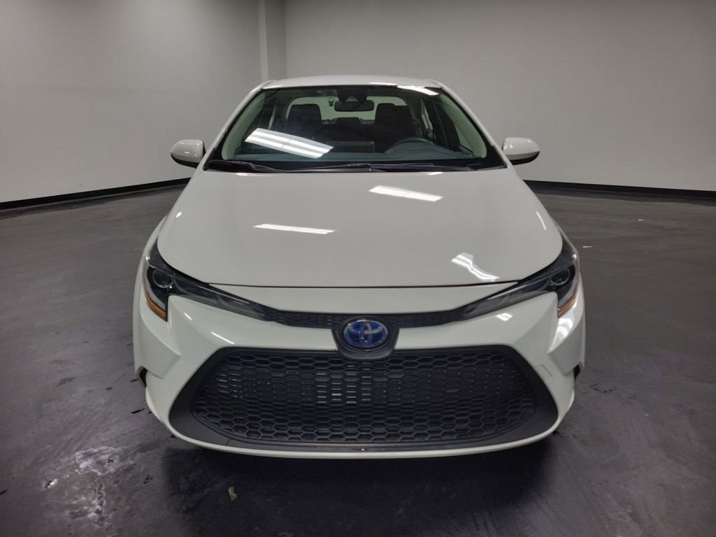 Used 2020 Toyota Corolla LE image 2