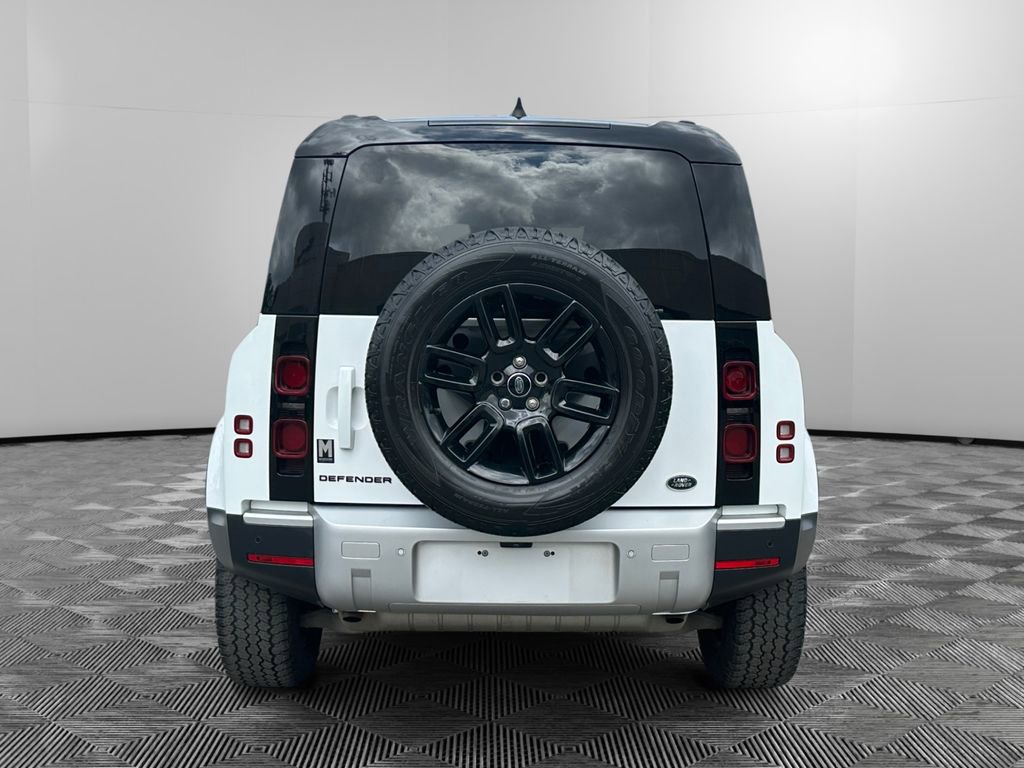 Used 2023 Land Rover Defender 110 S AWD/4WD image 5