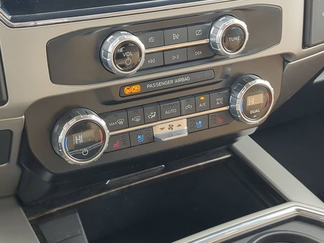 Used 2022 Ford F350 Lariat w/ Lariat Value Package image 33