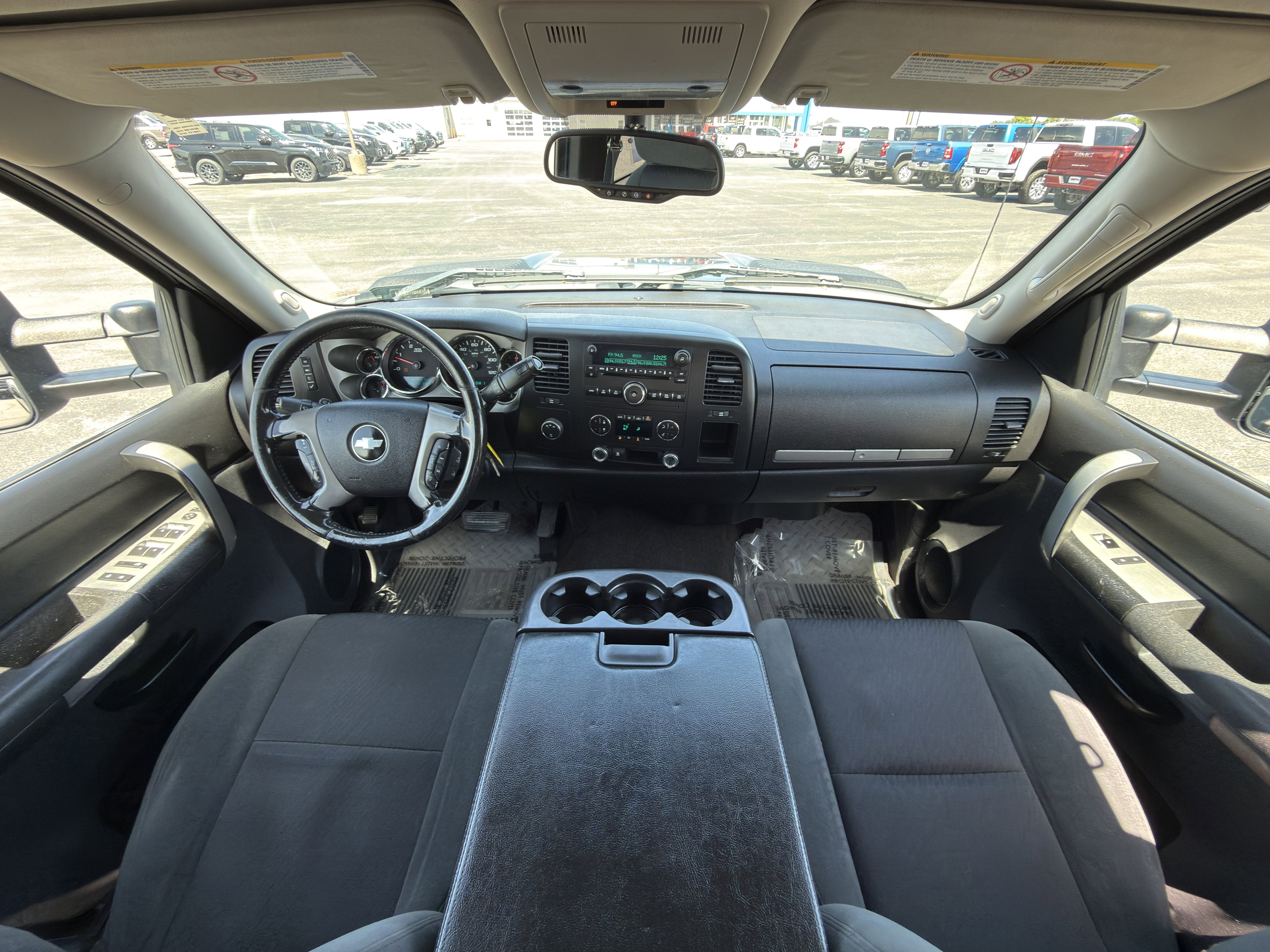 Used 2009 Chevrolet Silverado 2500 LT w/ Exterior Plus Package AWD/4WD image 15