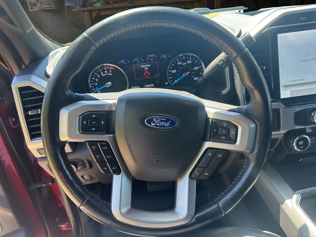 Used 2022 Ford F250 Lariat w/ Lariat Ultimate Package AWD/4WD image 16