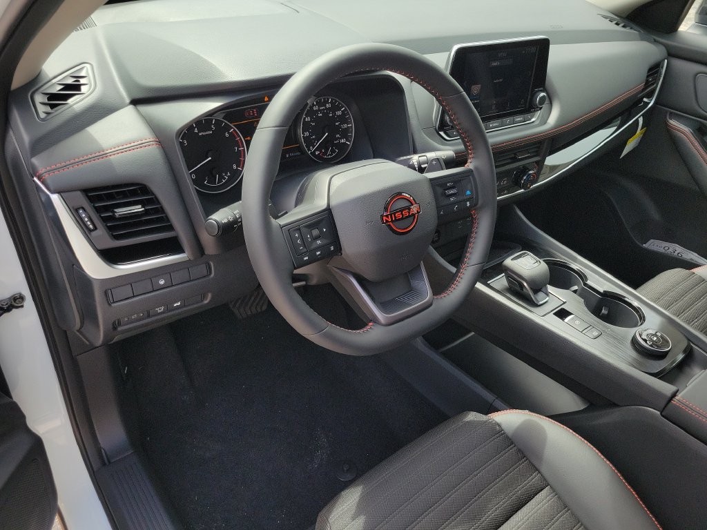 New 2026 Nissan Rogue SV AWD/4WD image 19