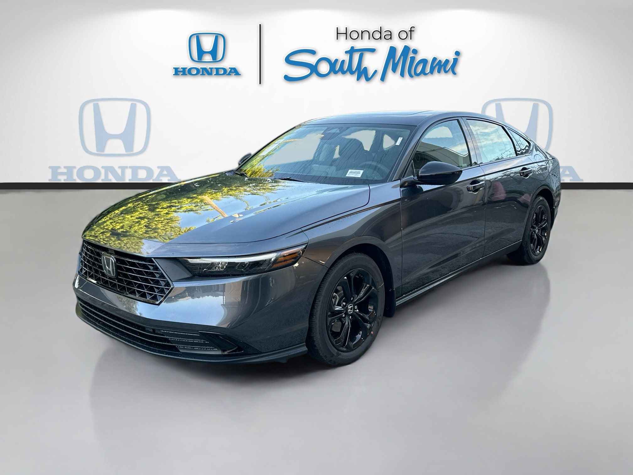 New 2025 Honda Accord SE image 3