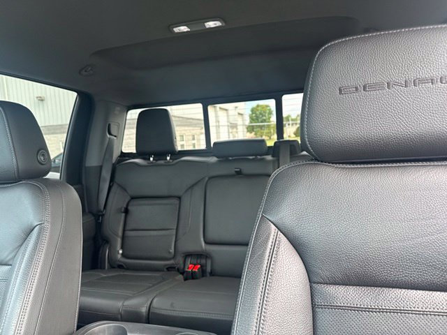 Used 2020 GMC Sierra 2500 Denali w/ Gooseneck/5TH Wheel Package AWD/4WD image 32